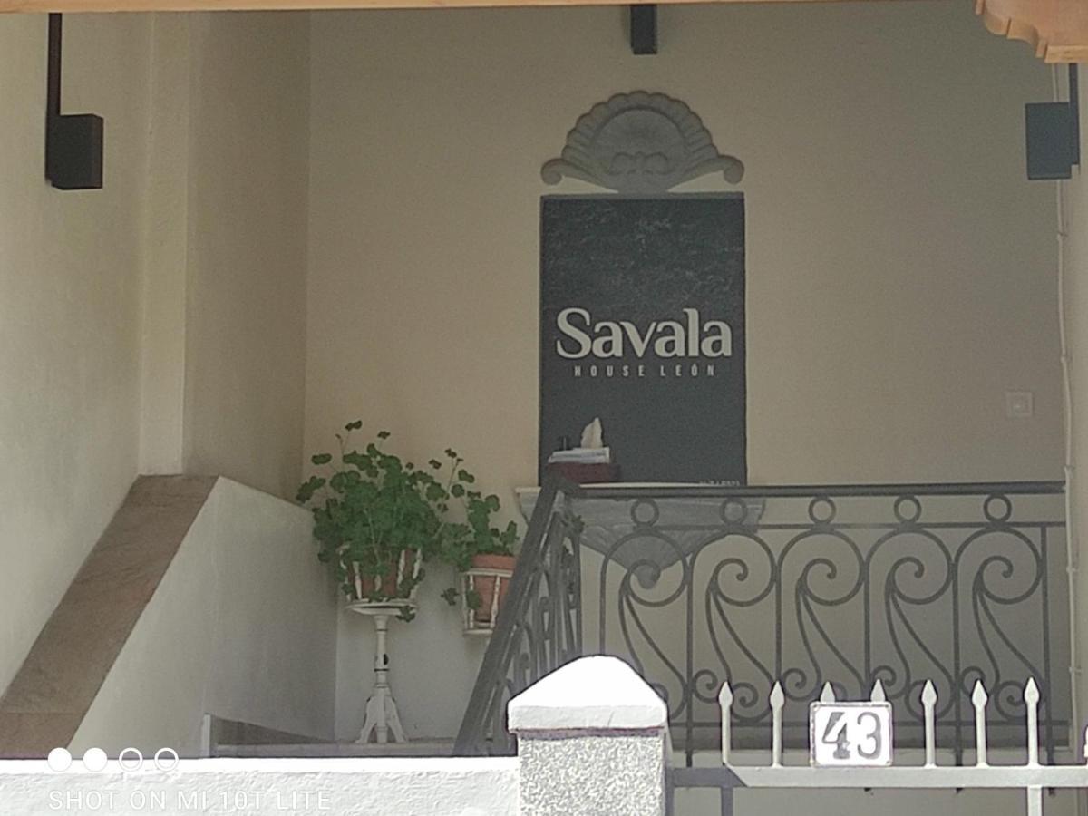 Vila Savala House León Exteriér fotografie